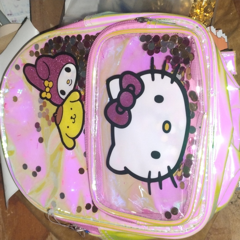 Hello Kitty bundle - Picture 7 of 8